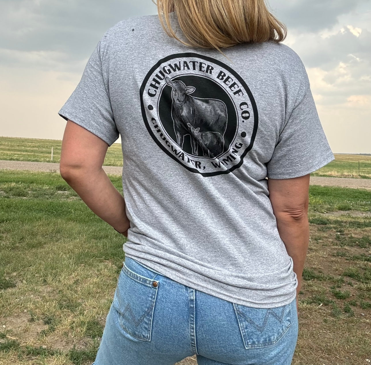 Chugwater Beef Co. Unisex Adult Short Sleeve T-Shirt Light Gray